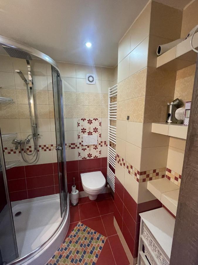 Apartman S Vyhladom Na Bojnicky Zamok Bojnice Ngoại thất bức ảnh